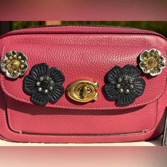 COACH Create Upcrafted Willow Metal Tea Rose Camera Bag In Bright Pink C0695